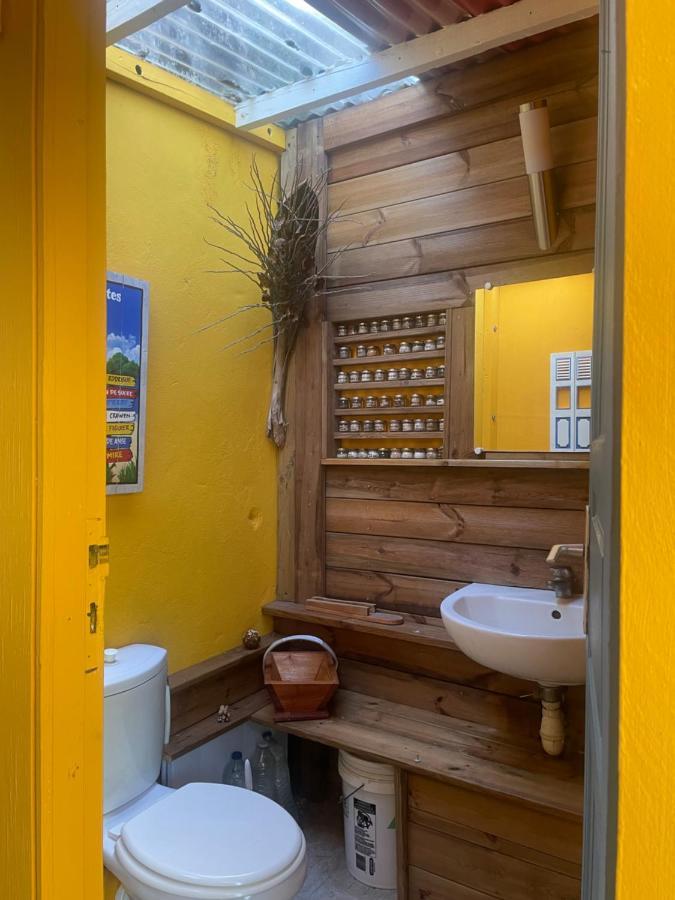 Les Hamacs Aux Saintes Bis Hotel Terre-De-Haut Bagian luar foto