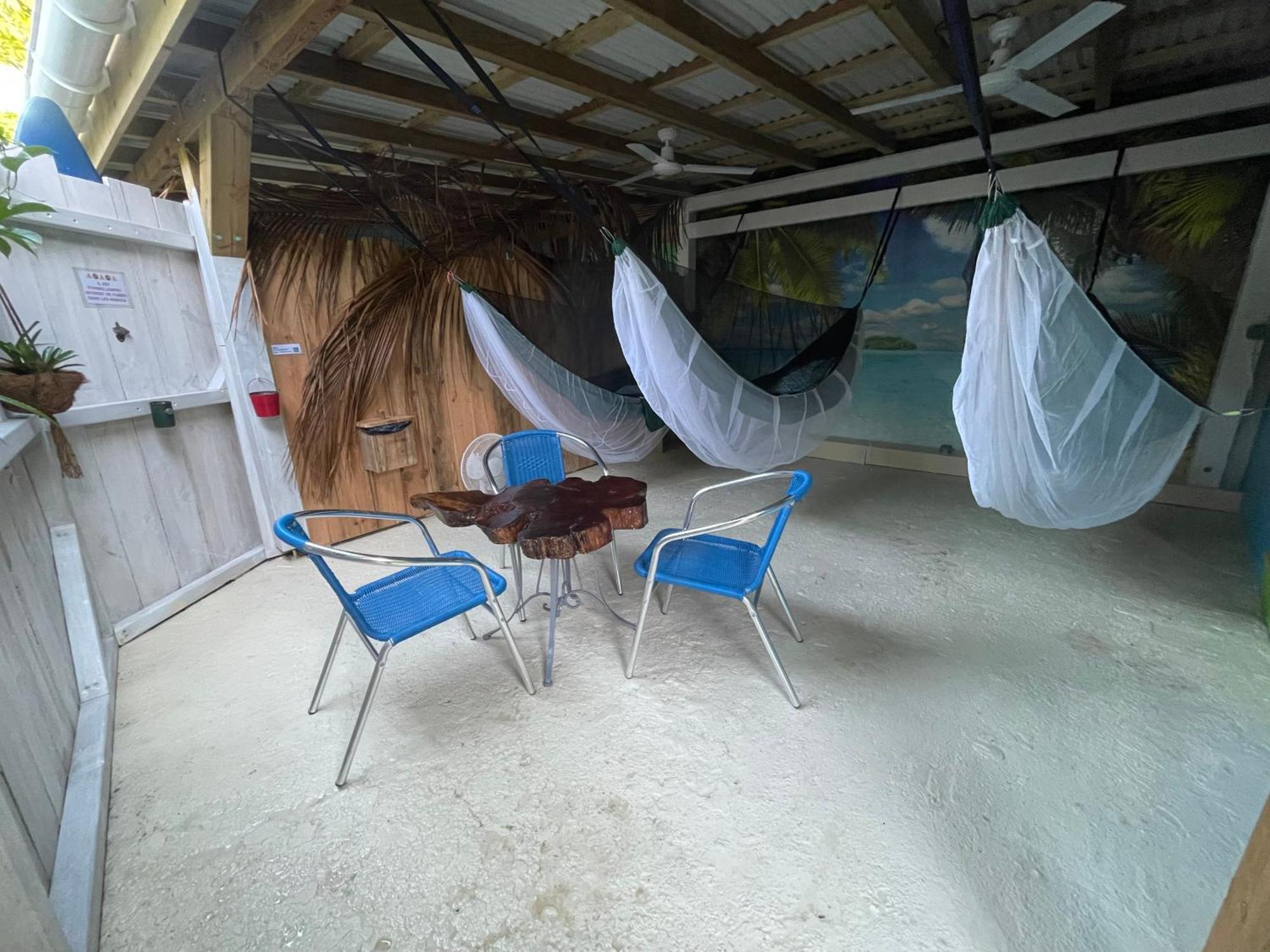 Les Hamacs Aux Saintes Bis Hotel Terre-De-Haut Bagian luar foto